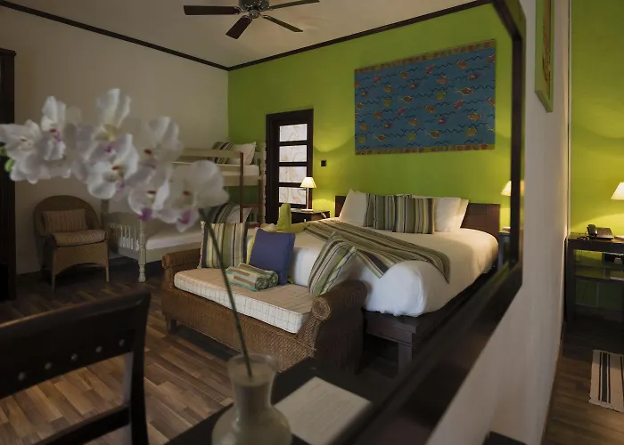 Hotel D'anse Boileau & Restaurant Chez Plume